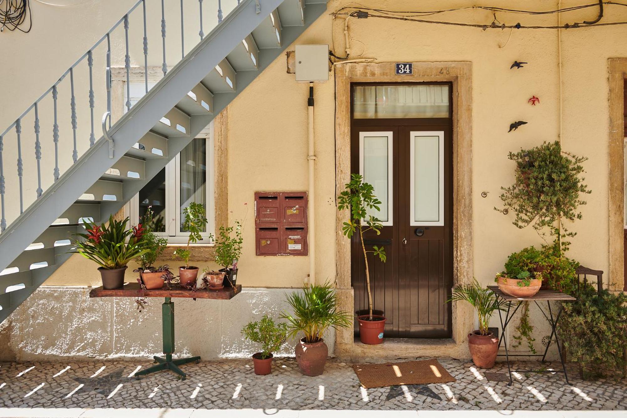 The Sunset Hideout Apartment Lisbon Exterior photo